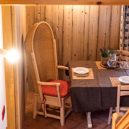 Ciasa Buro - Resh Apartment Моена Екстериор снимка