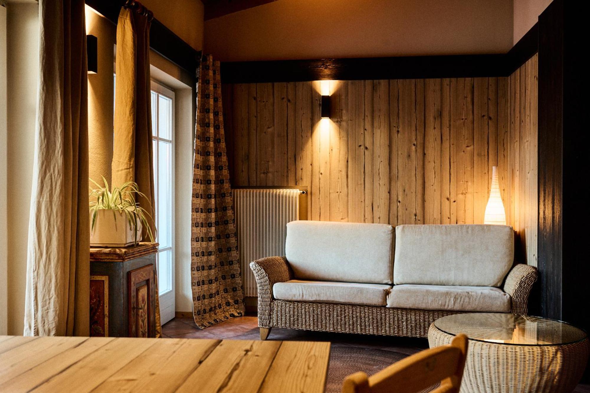 Ciasa Buro - Resh Apartment Моена Екстериор снимка