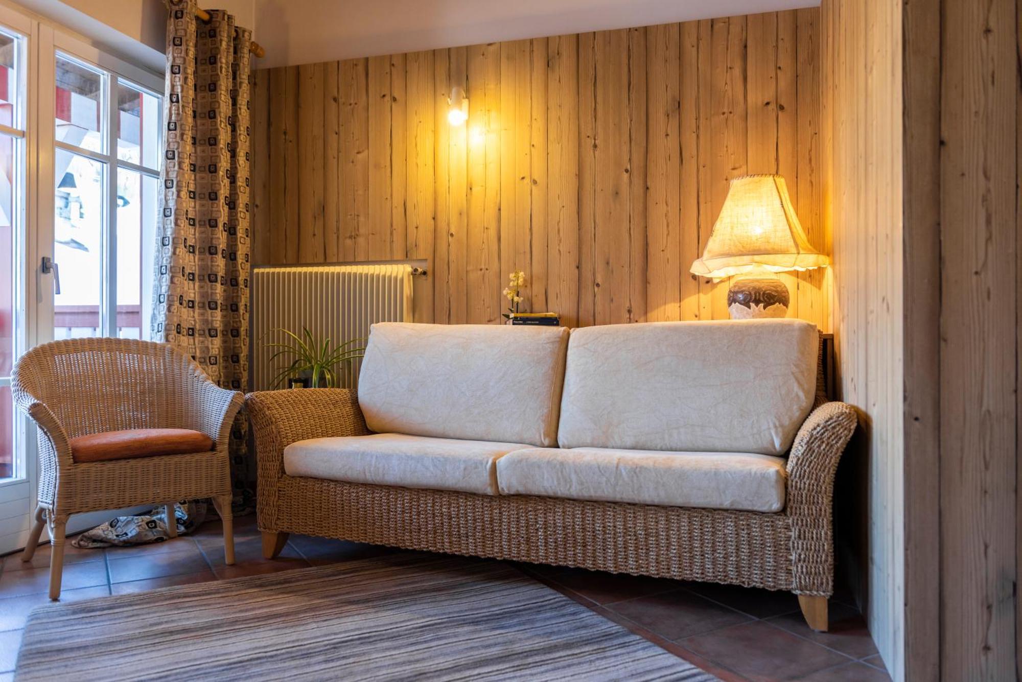 Ciasa Buro - Resh Apartment Моена Екстериор снимка